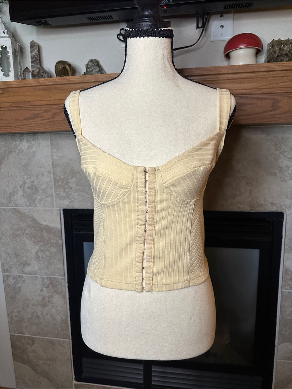 Free People Butter Yellow Hook & Eye Bustier Corset Style Top Women’s Size M